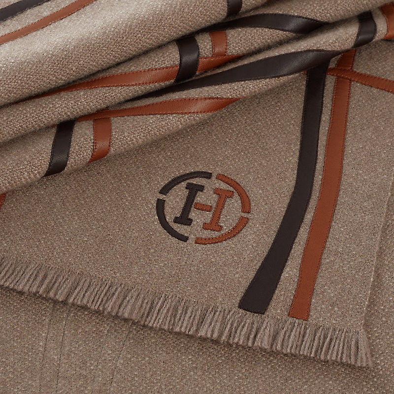 エルメス　カシミヤストール　Carreaux Ondes scarf Carreaux Ondes scarf - Brown | Hermès USA